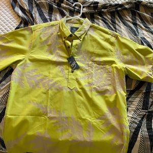 NWT sig zane Aloha shirt.